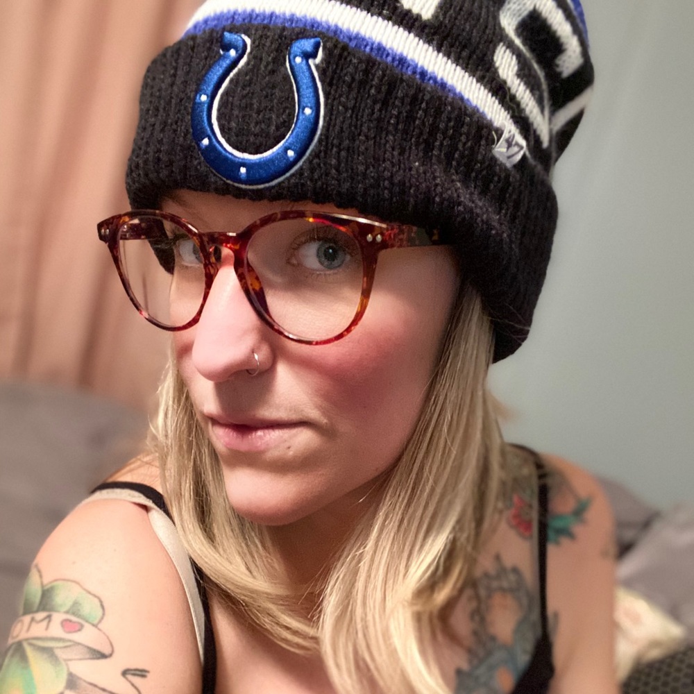 Colts Pom Hat ❄️